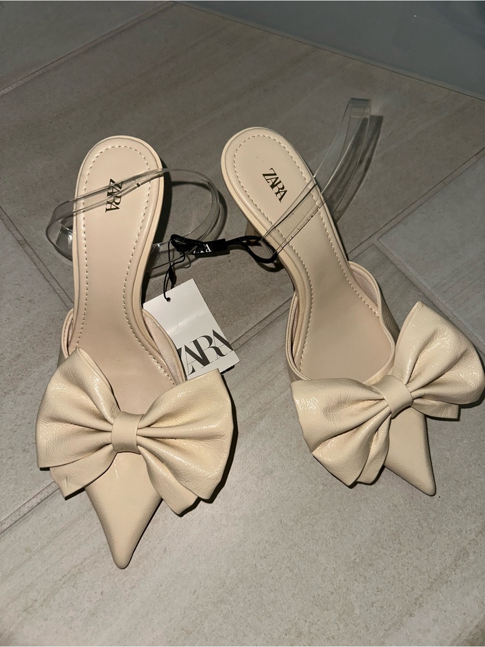 ZARA Cream Pointed-Toe Slingback Heels with Bow